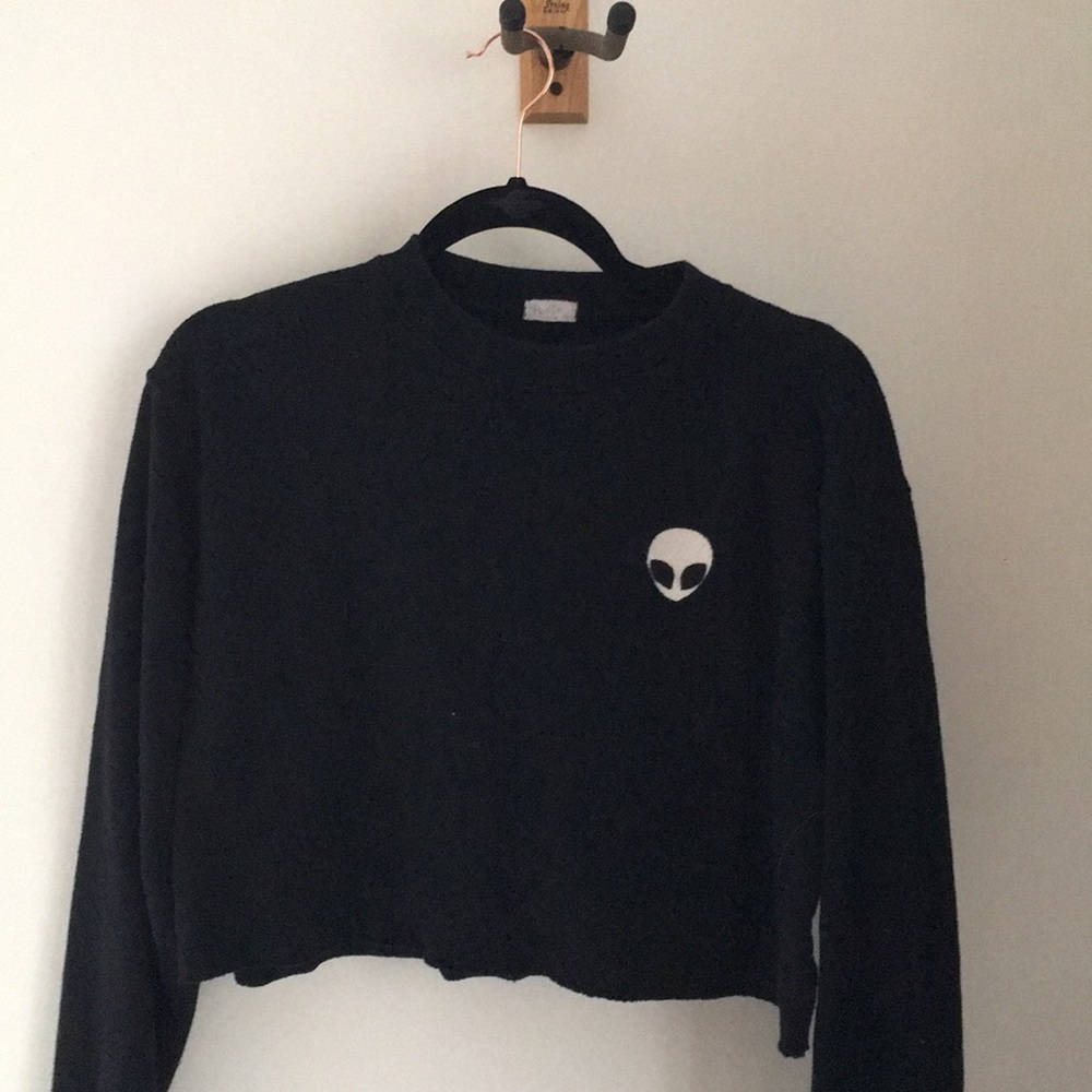 Brandy Melville 👽 sweatshirt